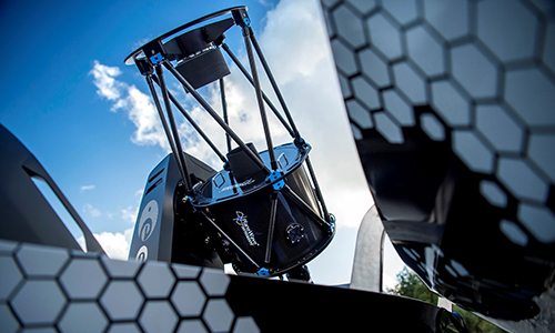 裝載望遠(yuǎn)鏡拖車以及“PlaneWave”的天文臺級別望遠(yuǎn)鏡 2（5文章內(nèi)）.jpg